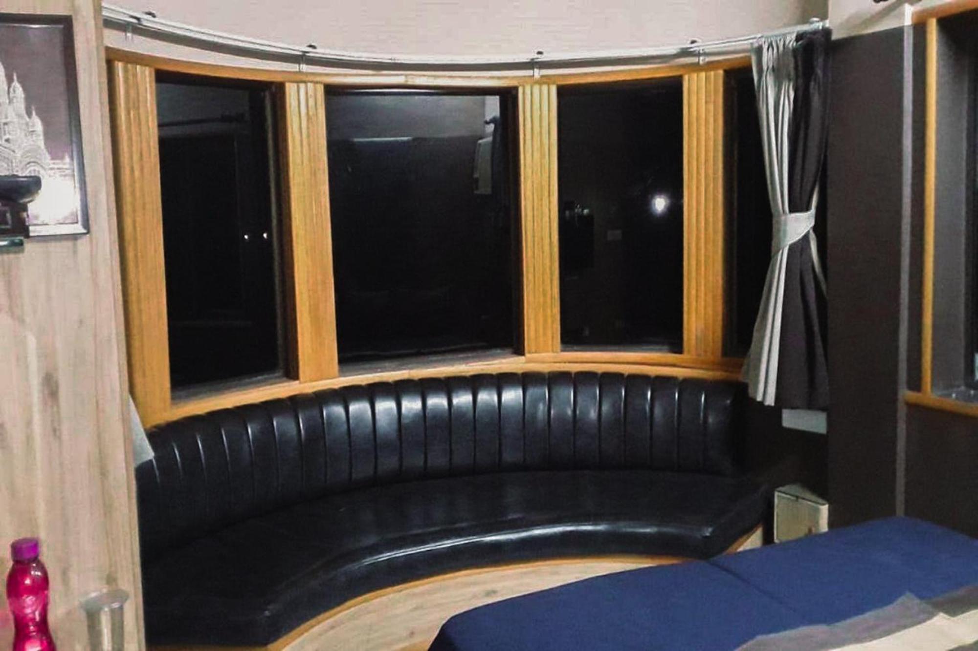 The Kei Inn & Suites Hotel Near Salt Lake Kolkata Eksteriør bilde